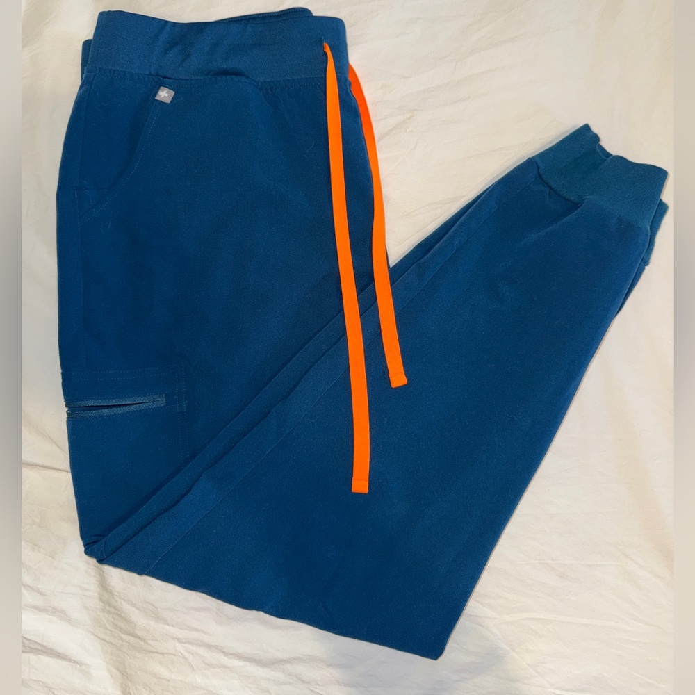 Figs DEEP REEF Zamora Scrub Pant